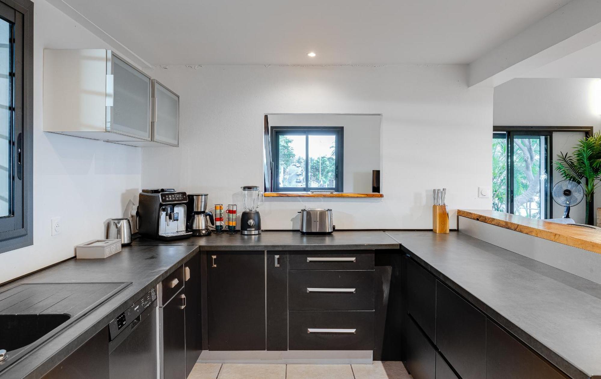 Villa Oasis La Possession Luaran gambar